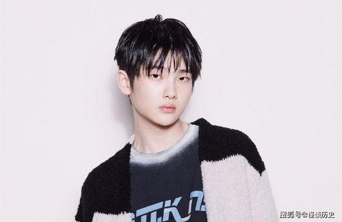 爱豆吃瓜娱乐酱黄明昊